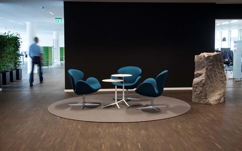 filttæppe kontor indretning